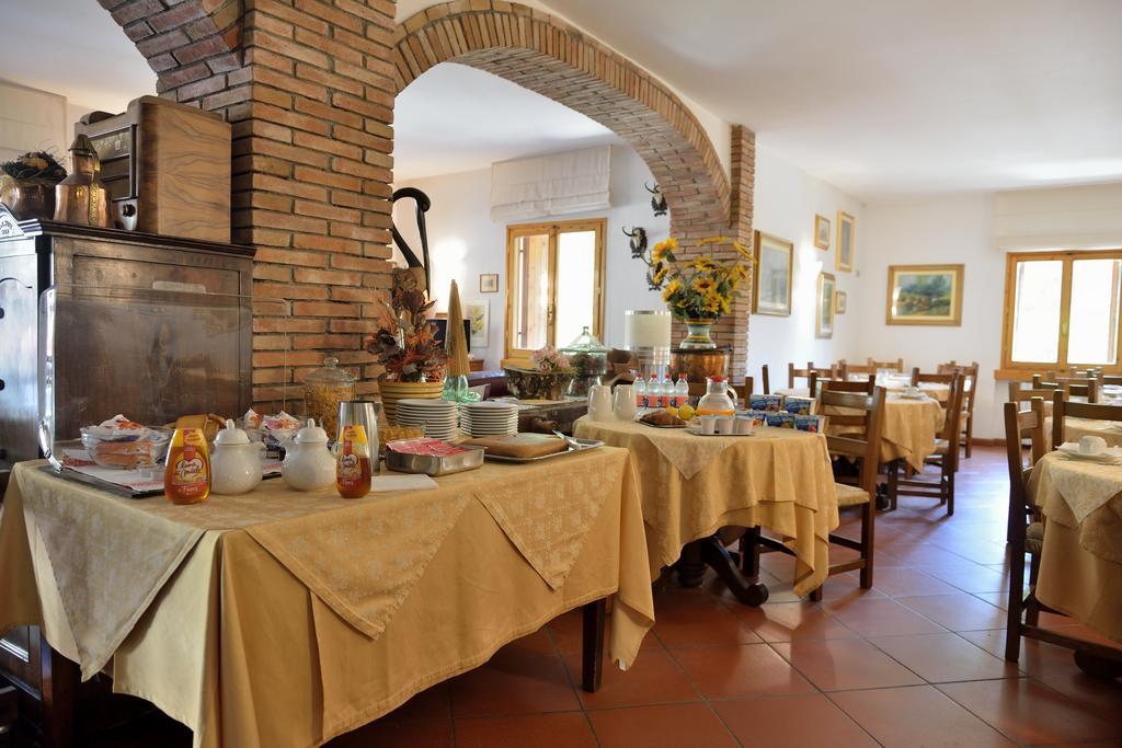 רג'לו Hotel Archimede מראה חיצוני תמונה